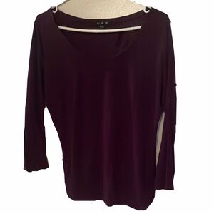 Fitted U2B Purple Blouse with 3/4 Sleeves and Cinched Sides